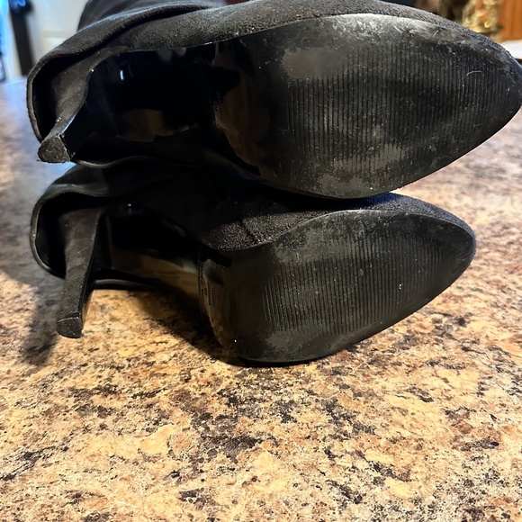 Jeffrey Tyler "Maddie" Charcoal Knee High Slouch Boots Size 8M - Picture 6 of 8